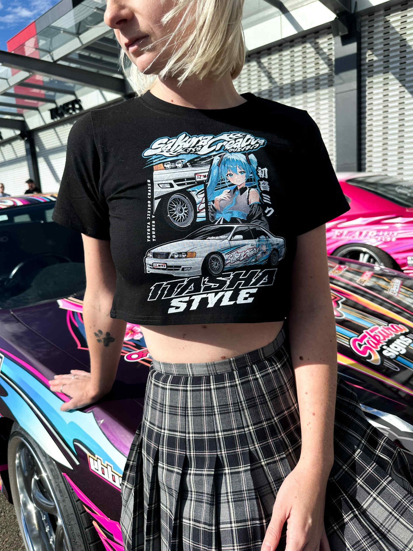 Haut court kawaii roadster