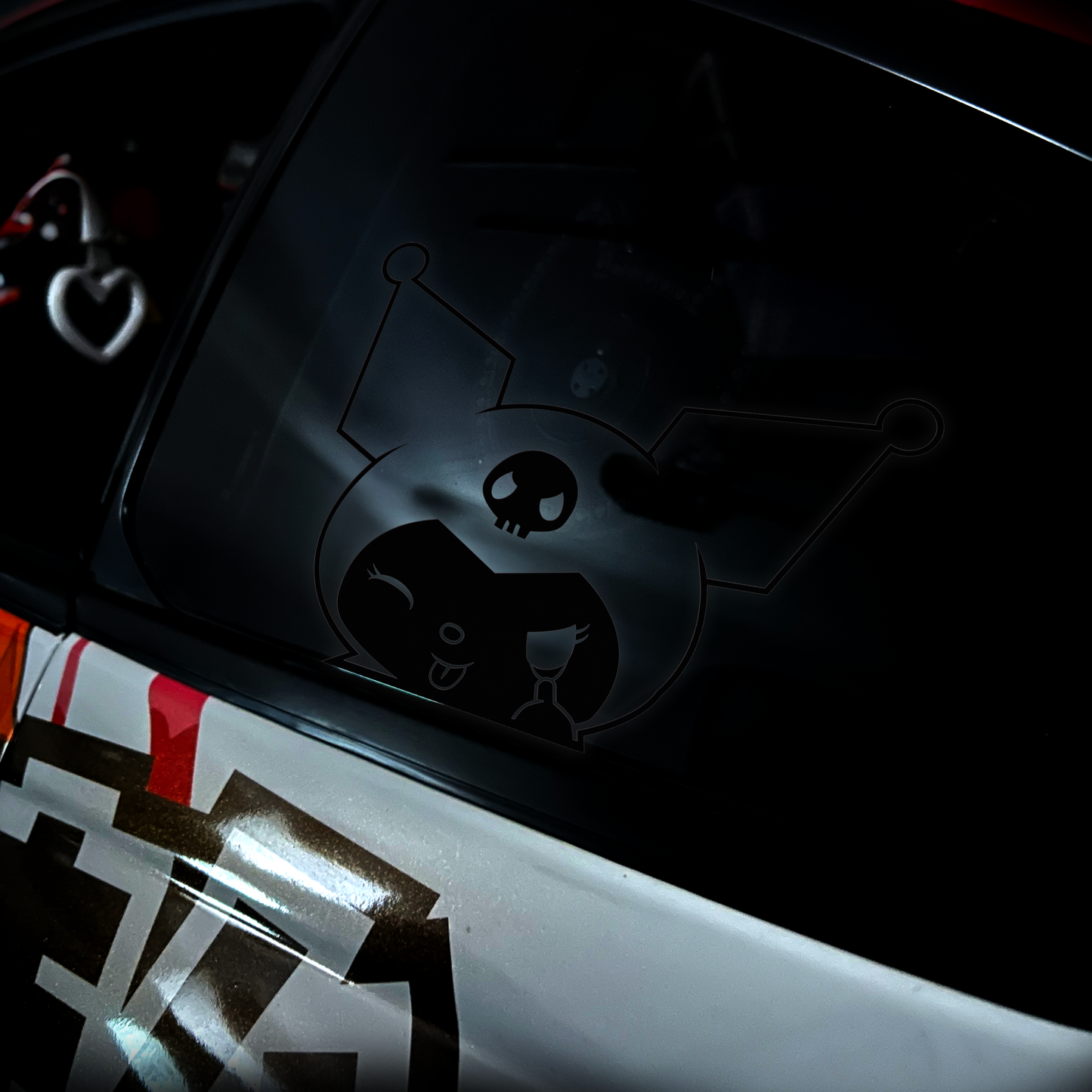 Autocollant découpé Kuromi Peeker 