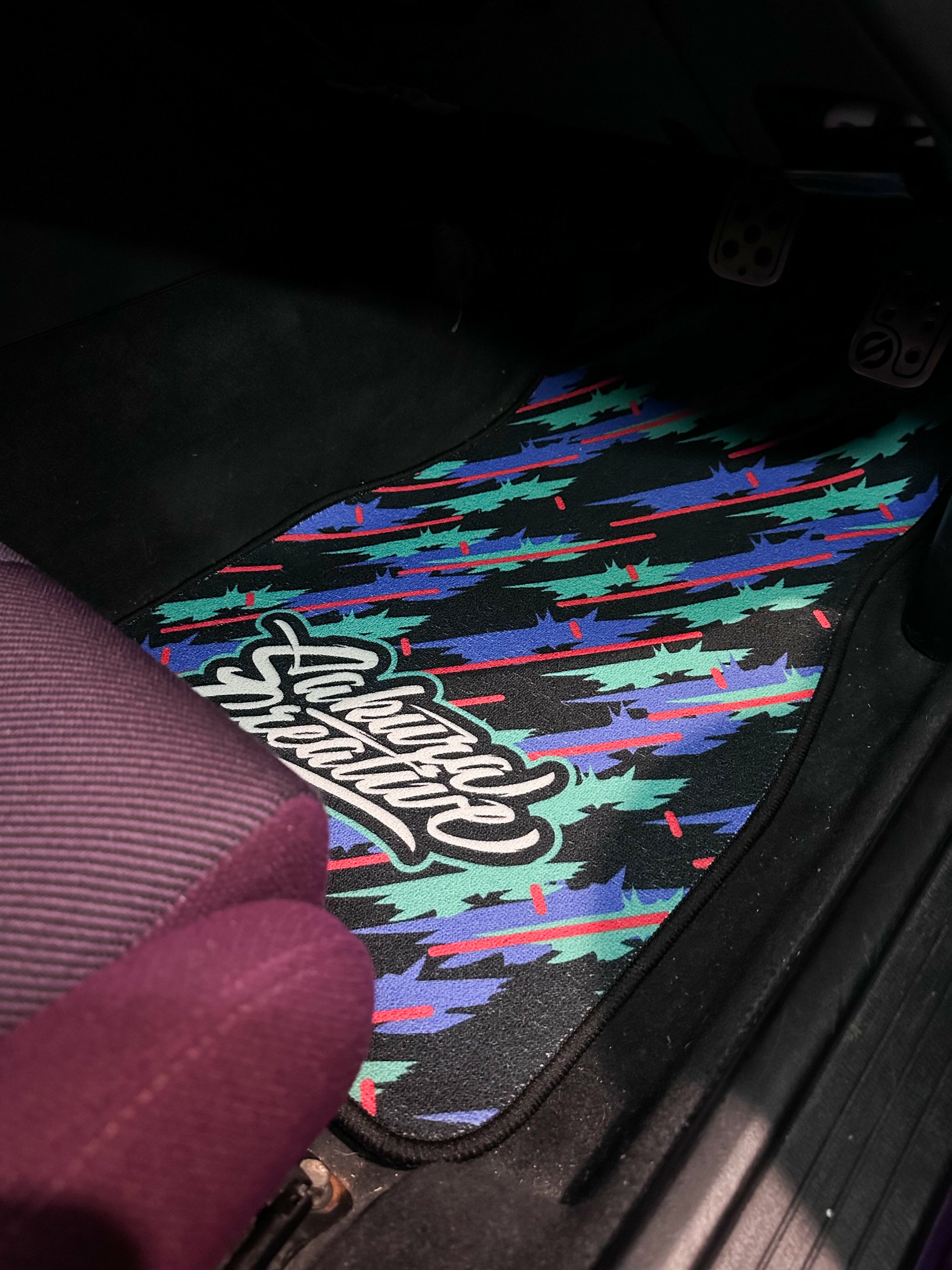 HKS Floor Mat Set